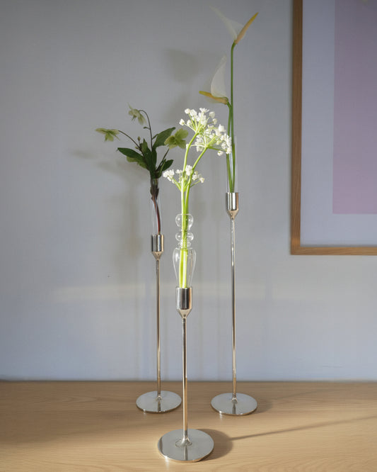 The Curvy Candle Holder Vase